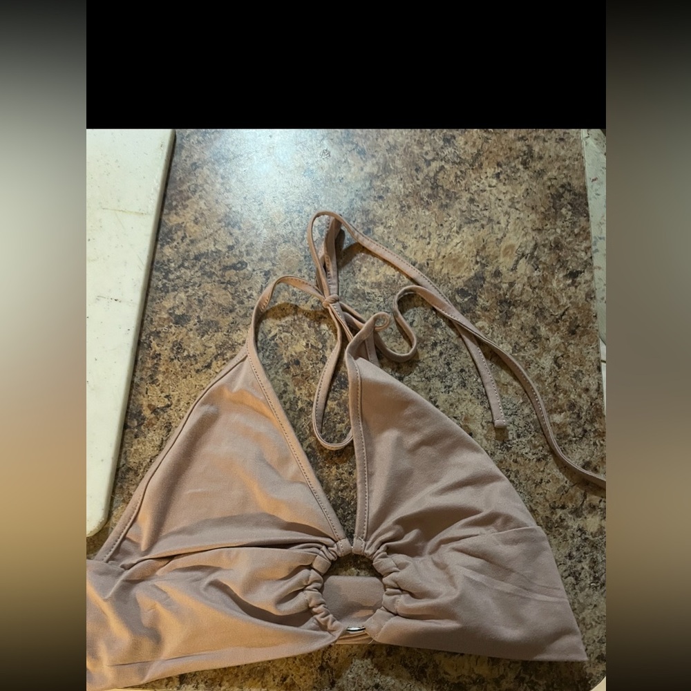 Tan Triangle  Top